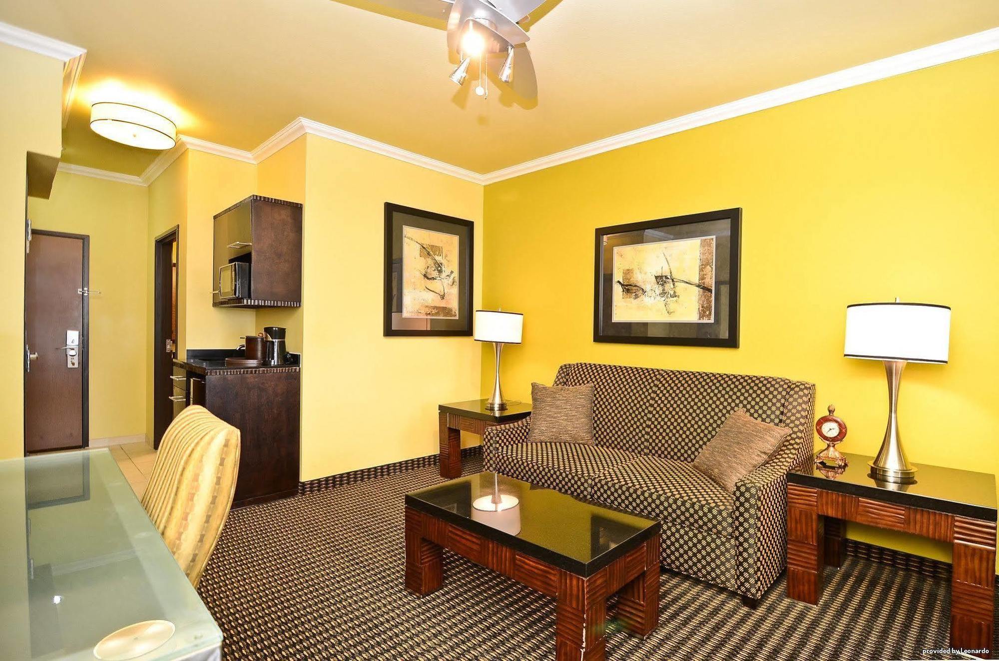 Best Western Plus Christopher Inn And Suites Forney Luaran gambar
